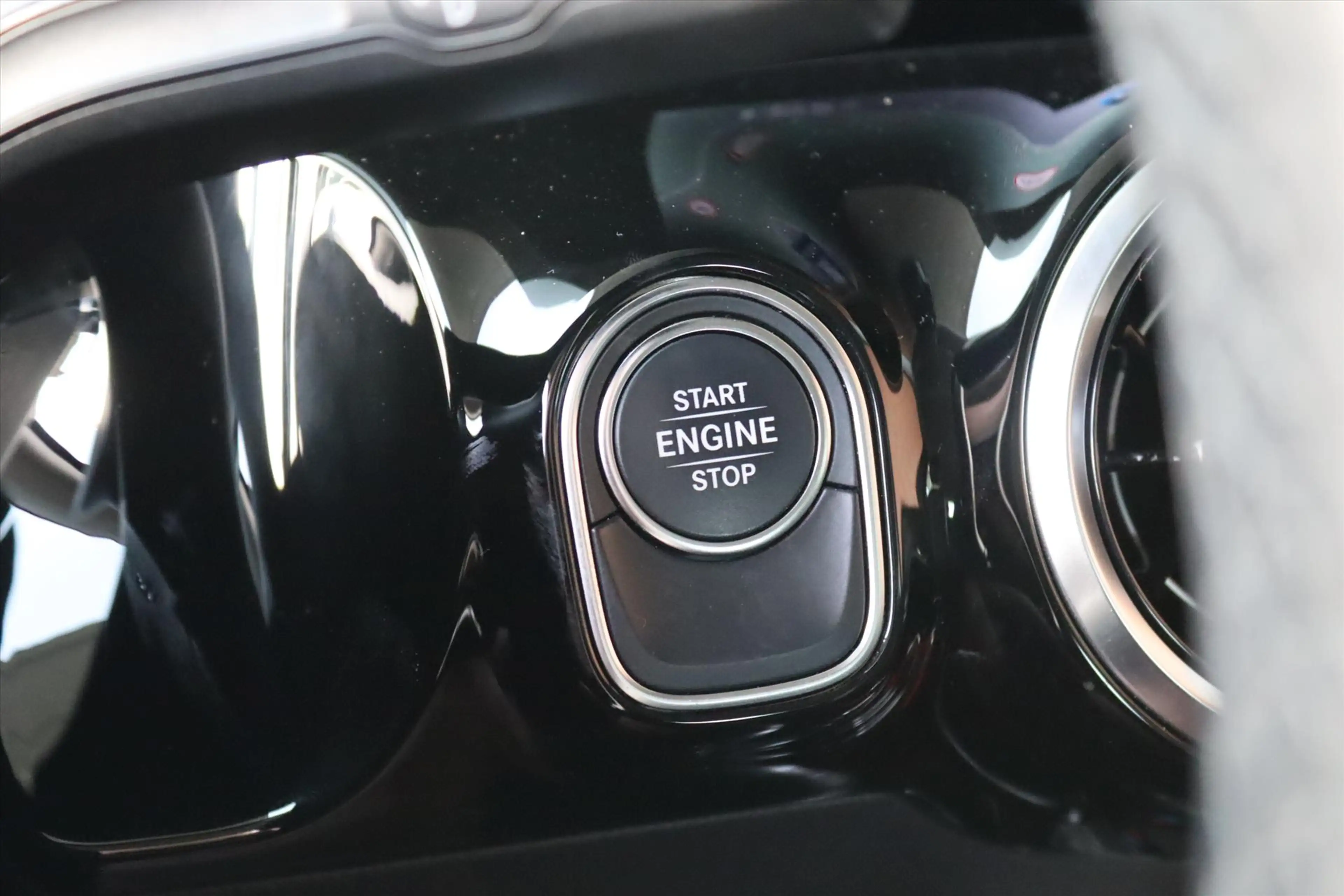 Mercedes-Benz B 250 B250e 218PK AUTOMAAT LUXURY LINE Navi | Head Up | — photo 32