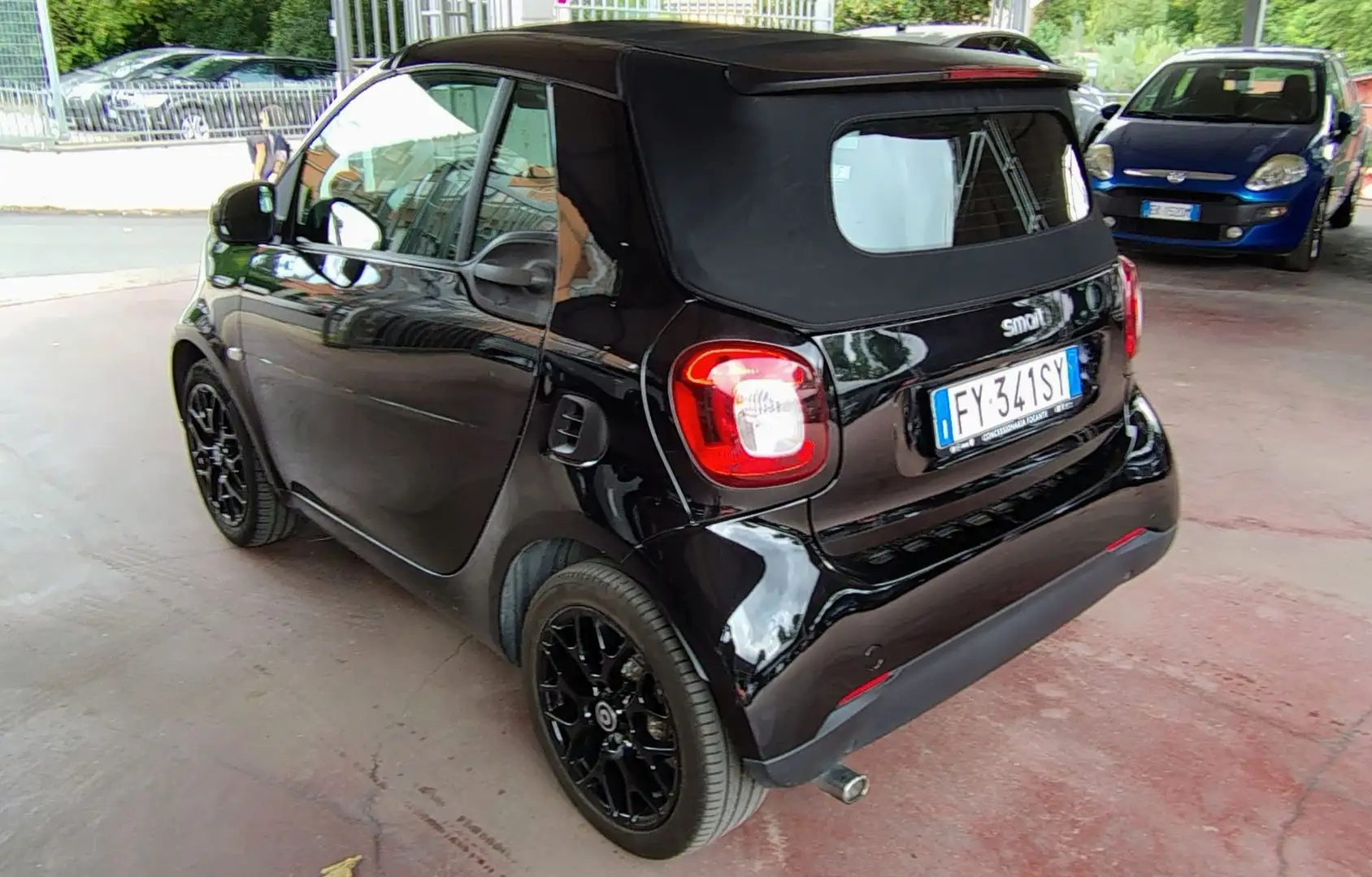 smart forTwo fortwo 90 0.9 T twinamic cabrio Passion Schwarz - 2