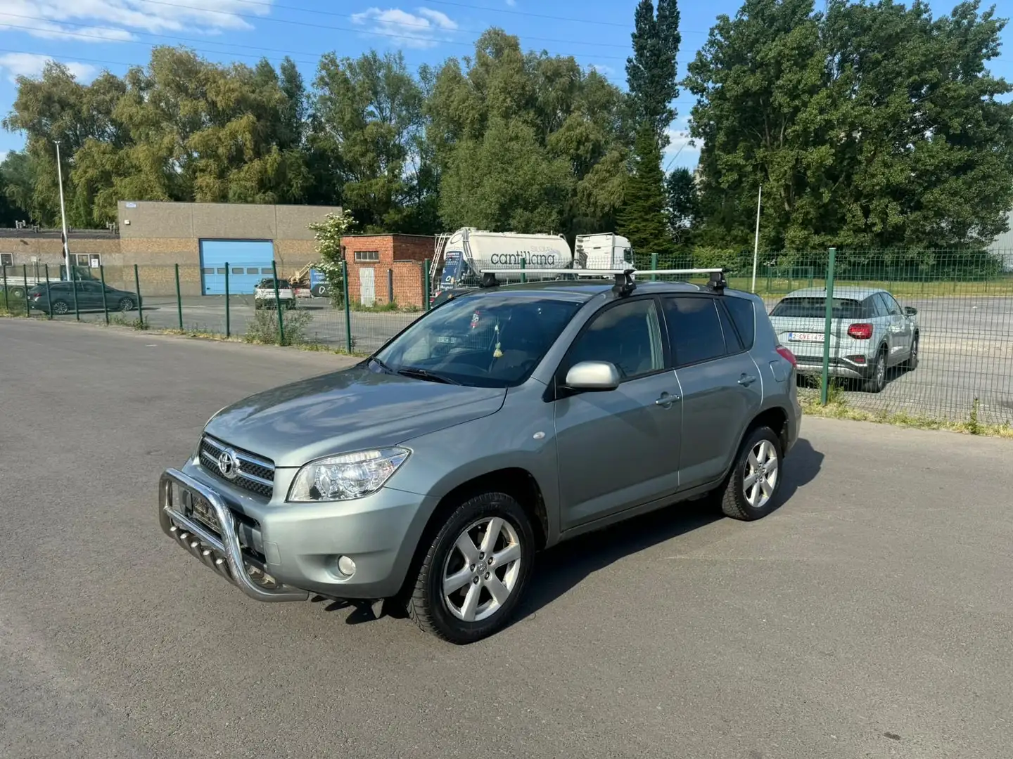 Toyota RAV 4 2.0i VVT-i BOÎTE AUTOMATIQUE CLIMATISÉ Argent - 1