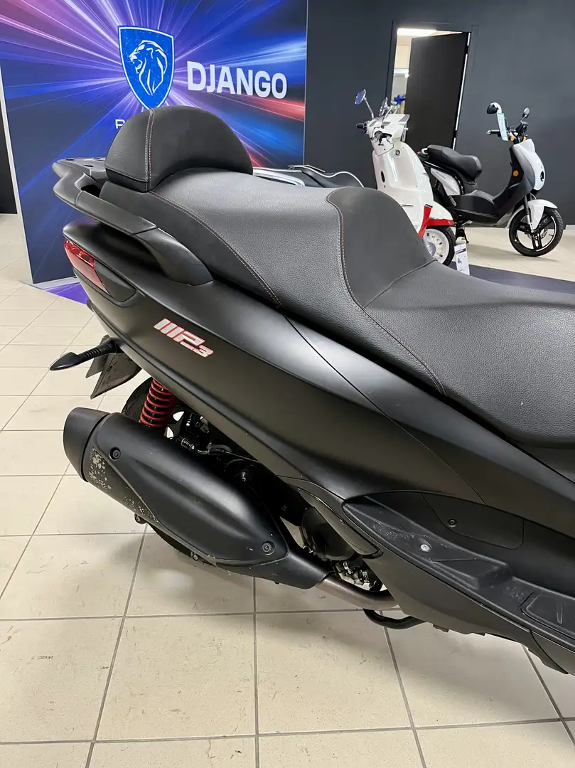 Piaggio MP3 350 Чорний - 2