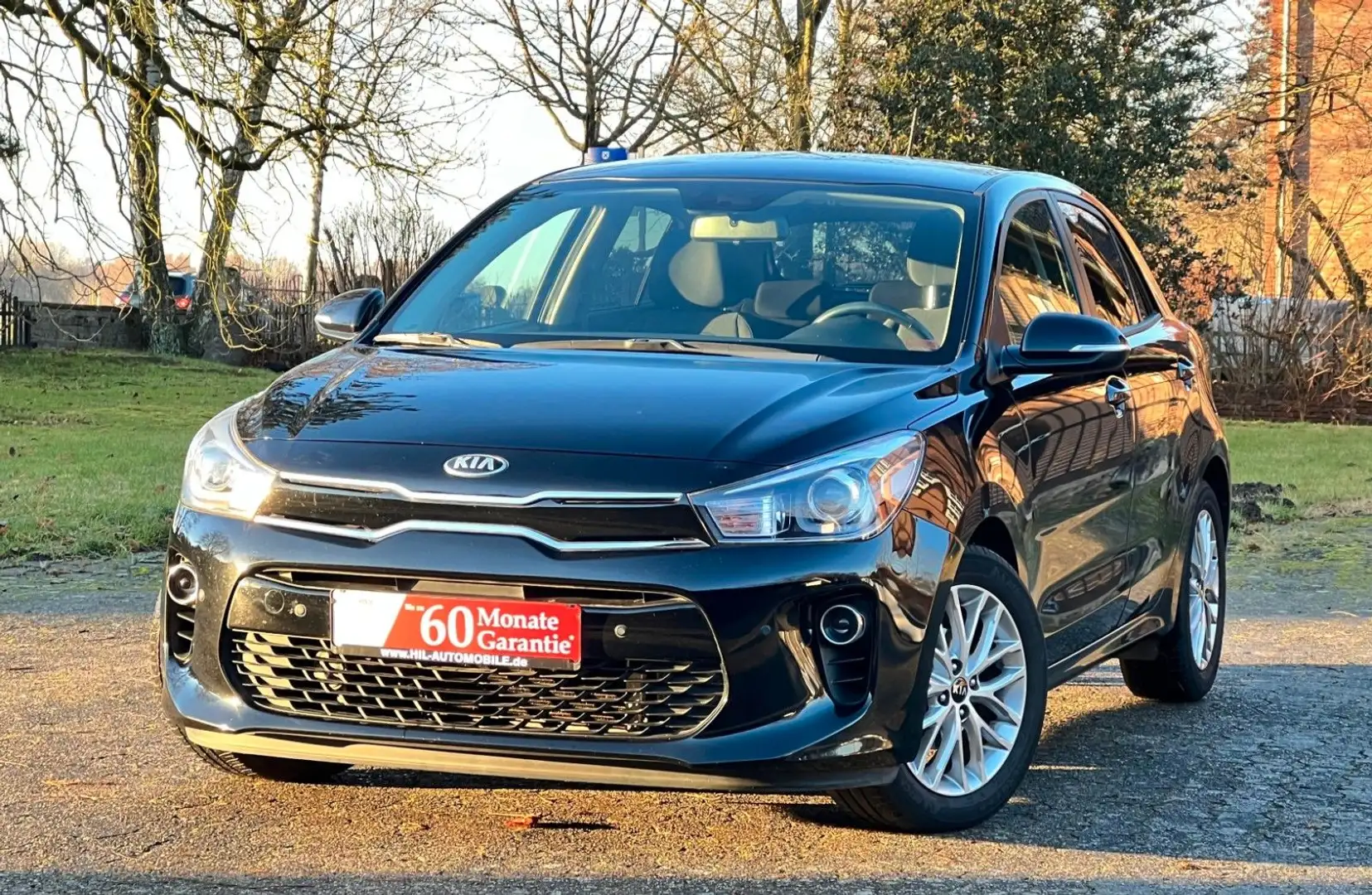 Kia Rio Dream Team Schwarz - 1