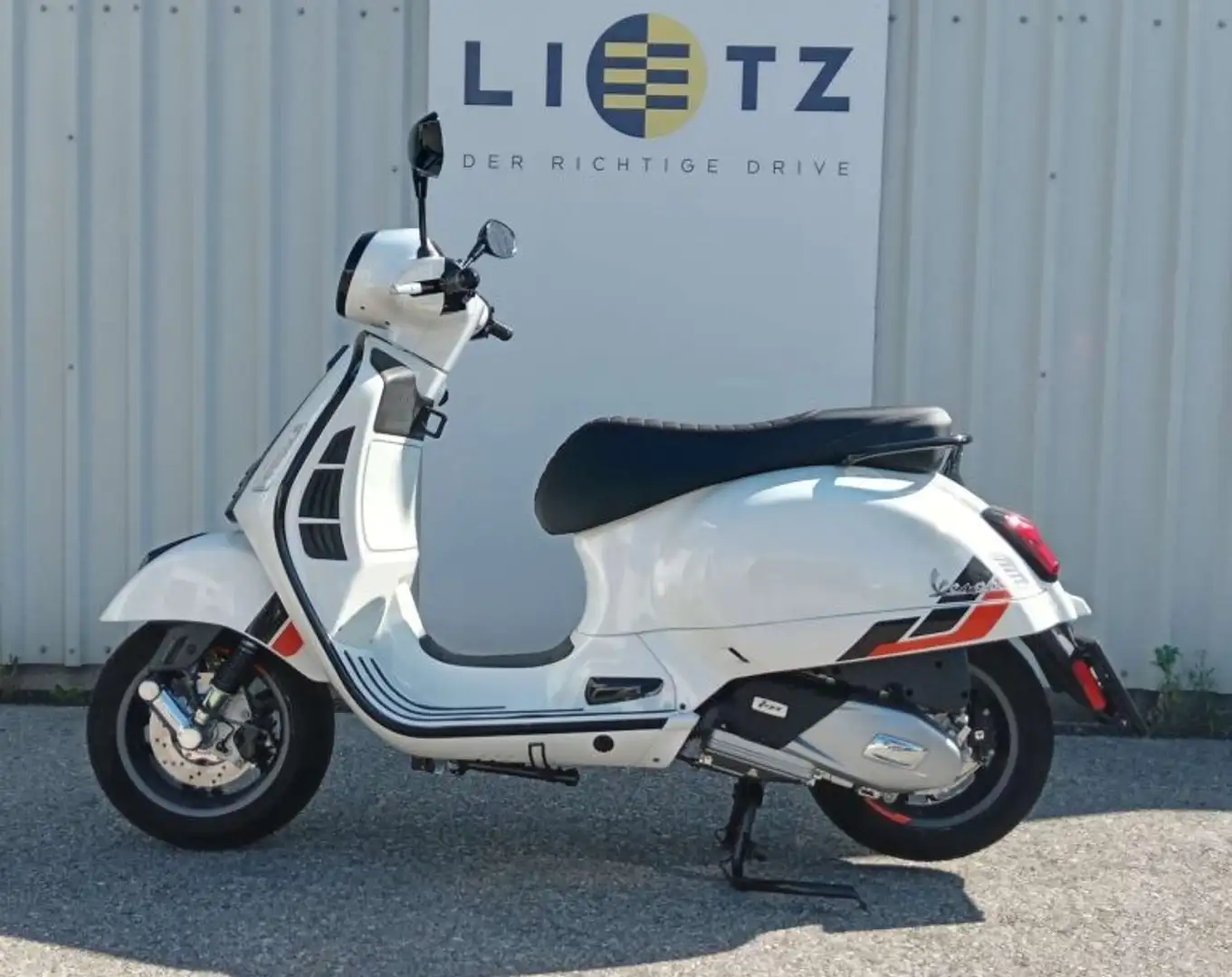 Vespa GTS 125 Supersport HPE ABS E5+ Wit - 2