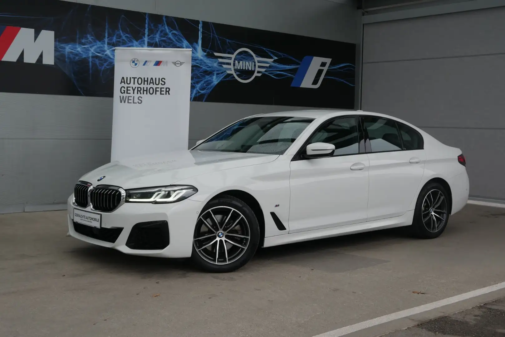 BMW 520 520d xDrive Weiß - 1
