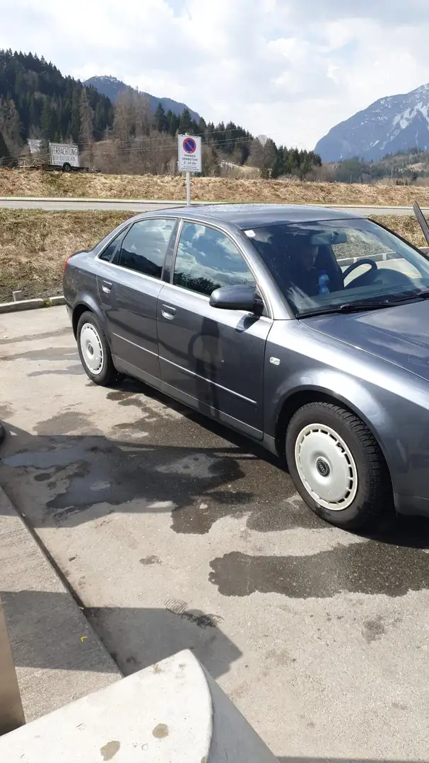 Audi A4 1.9 TDI Gris - 1