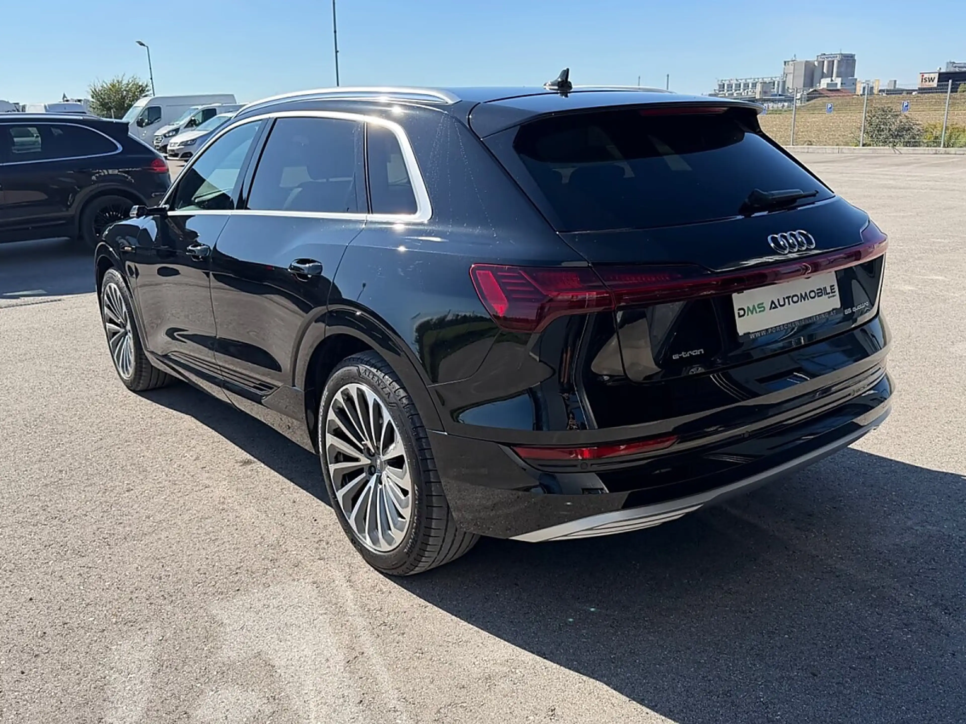 Audi e-tron 55 quattro 95kWh Advanced — photo 8