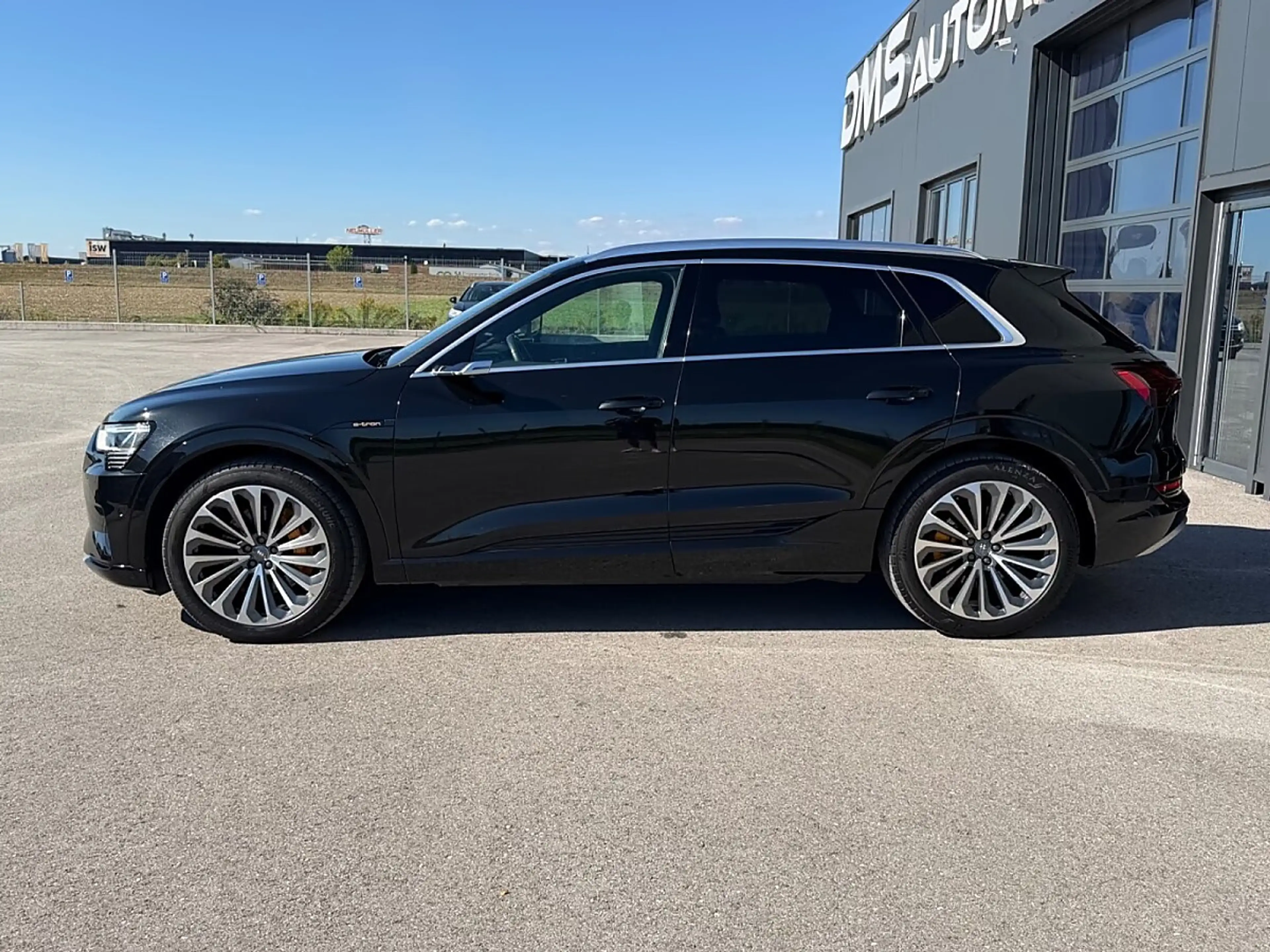 Audi e-tron 55 quattro 95kWh Advanced — photo 9