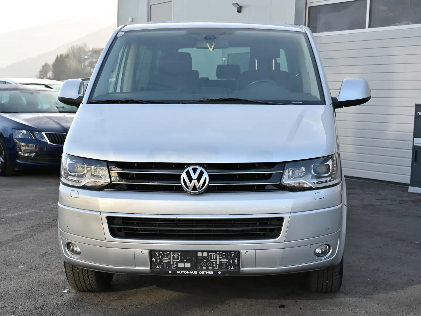 Volkswagen T5 Multivan Multivan Highline 4Motion|Tausch Motor & Getriebe! Silber - 2