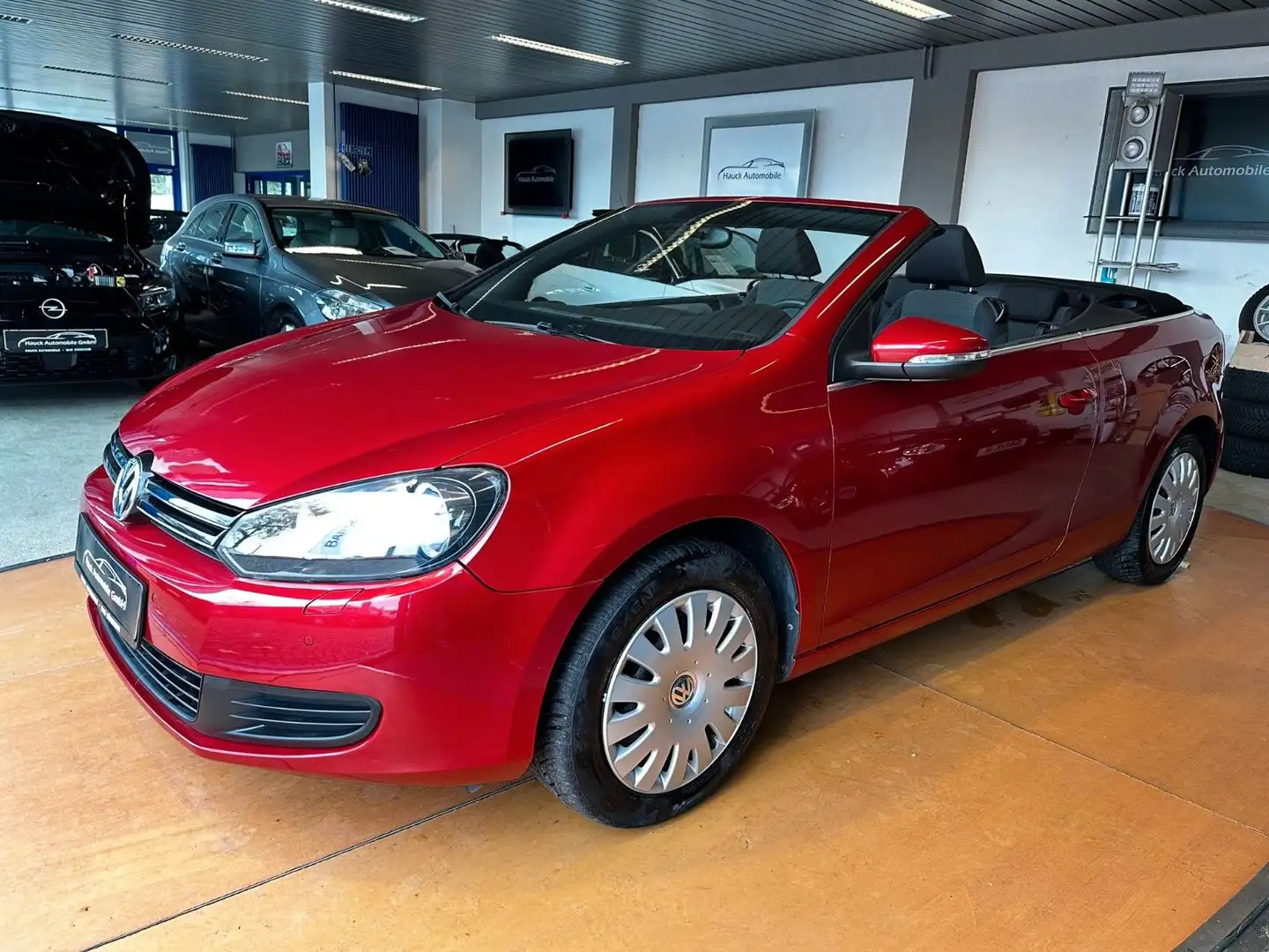 Volkswagen Golf VI Cabriolet 1.HAND/KLIMA/SHZ/PDC/MEDIA-IN Rot - 1