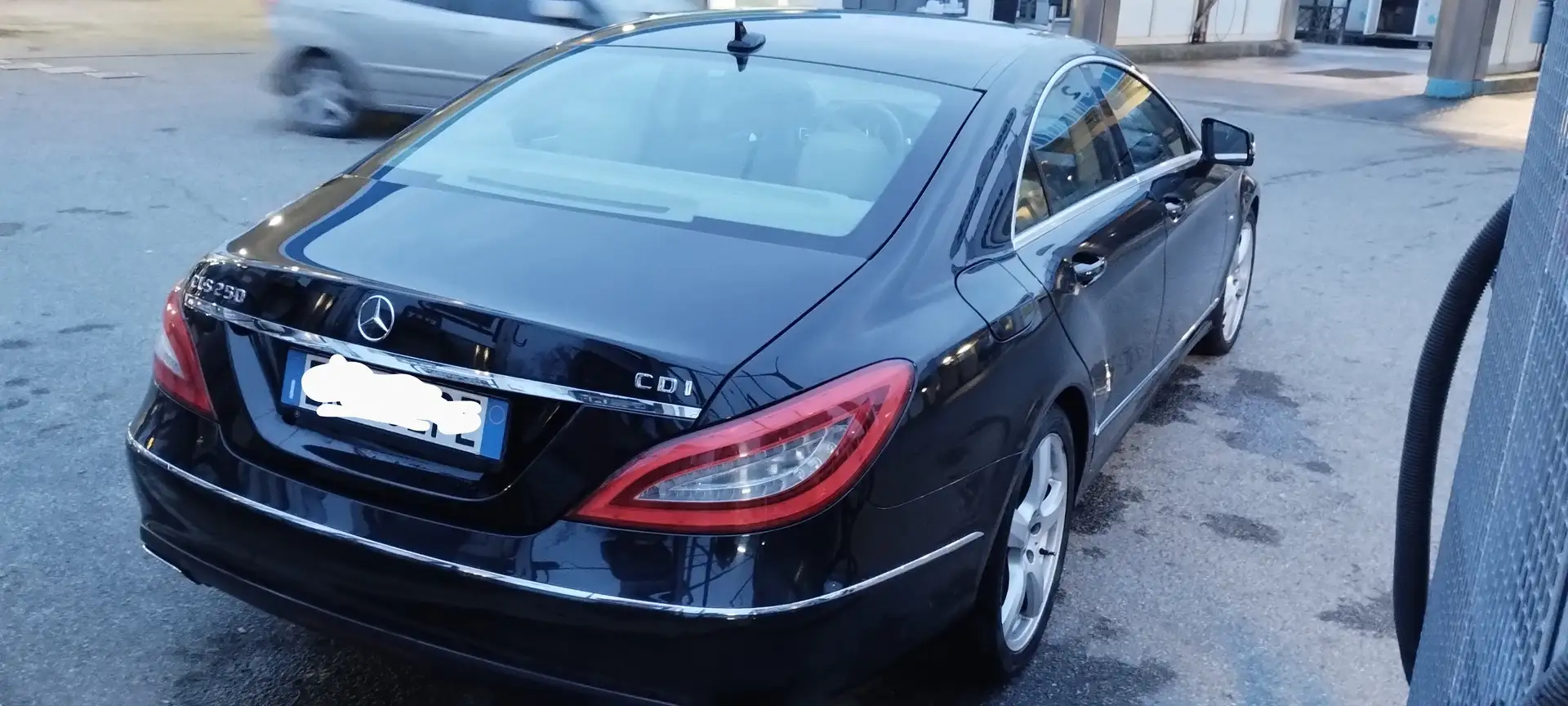 Mercedes-Benz CLS 250 CLS 250 cdi be auto Negru - 2
