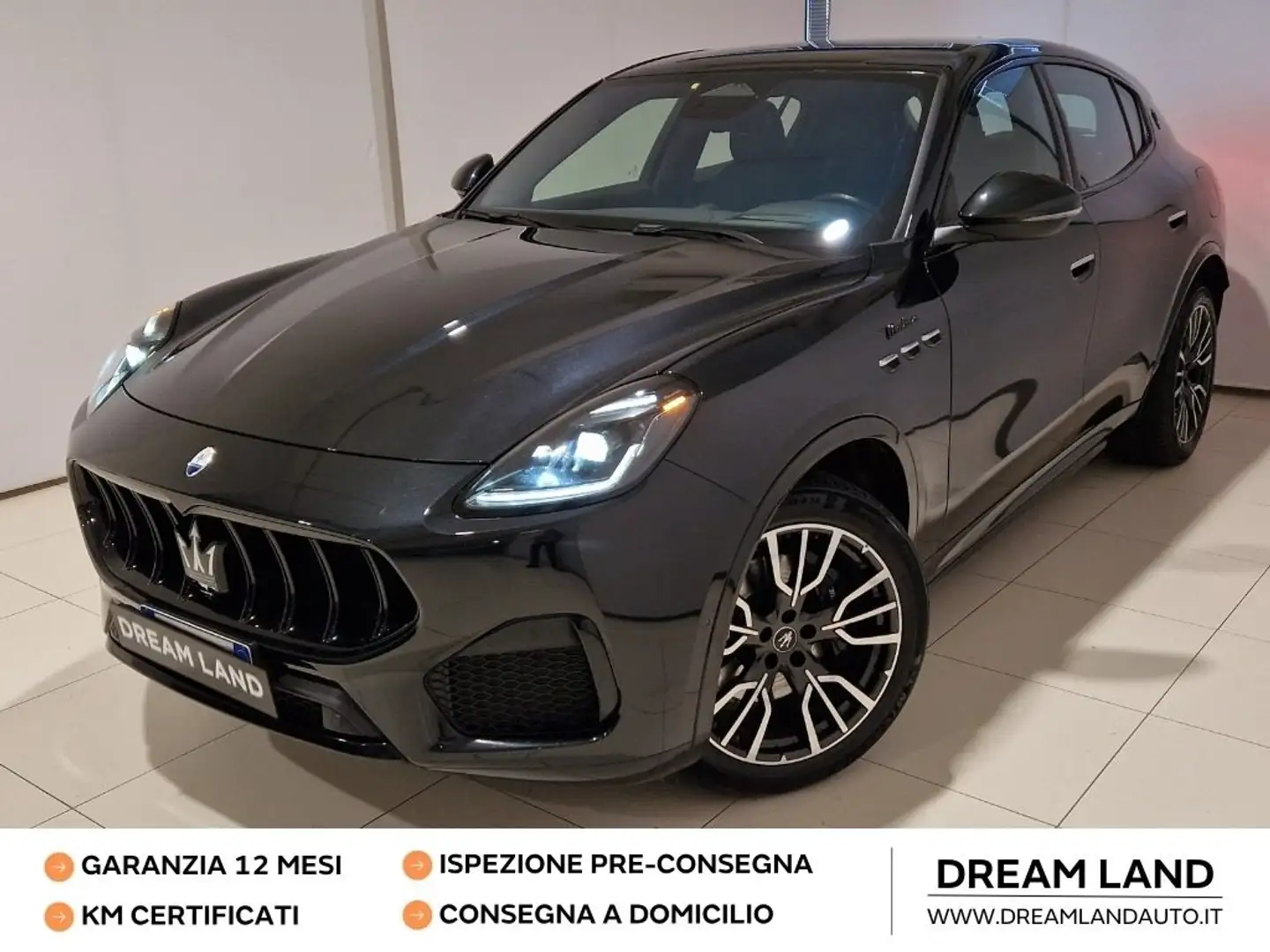 Maserati Grecale 2.0 MHEV Modena Zwart - 1