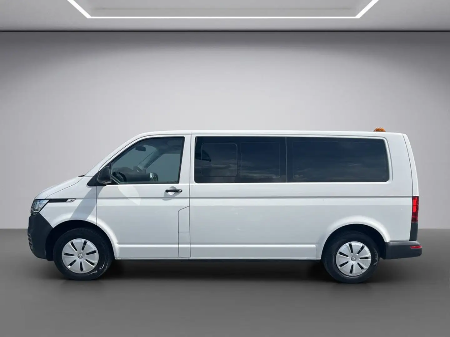 Volkswagen T6 Transporter T6.1 Transporter Kombi LR mit Rollirampe 110kW D Weiß - 2