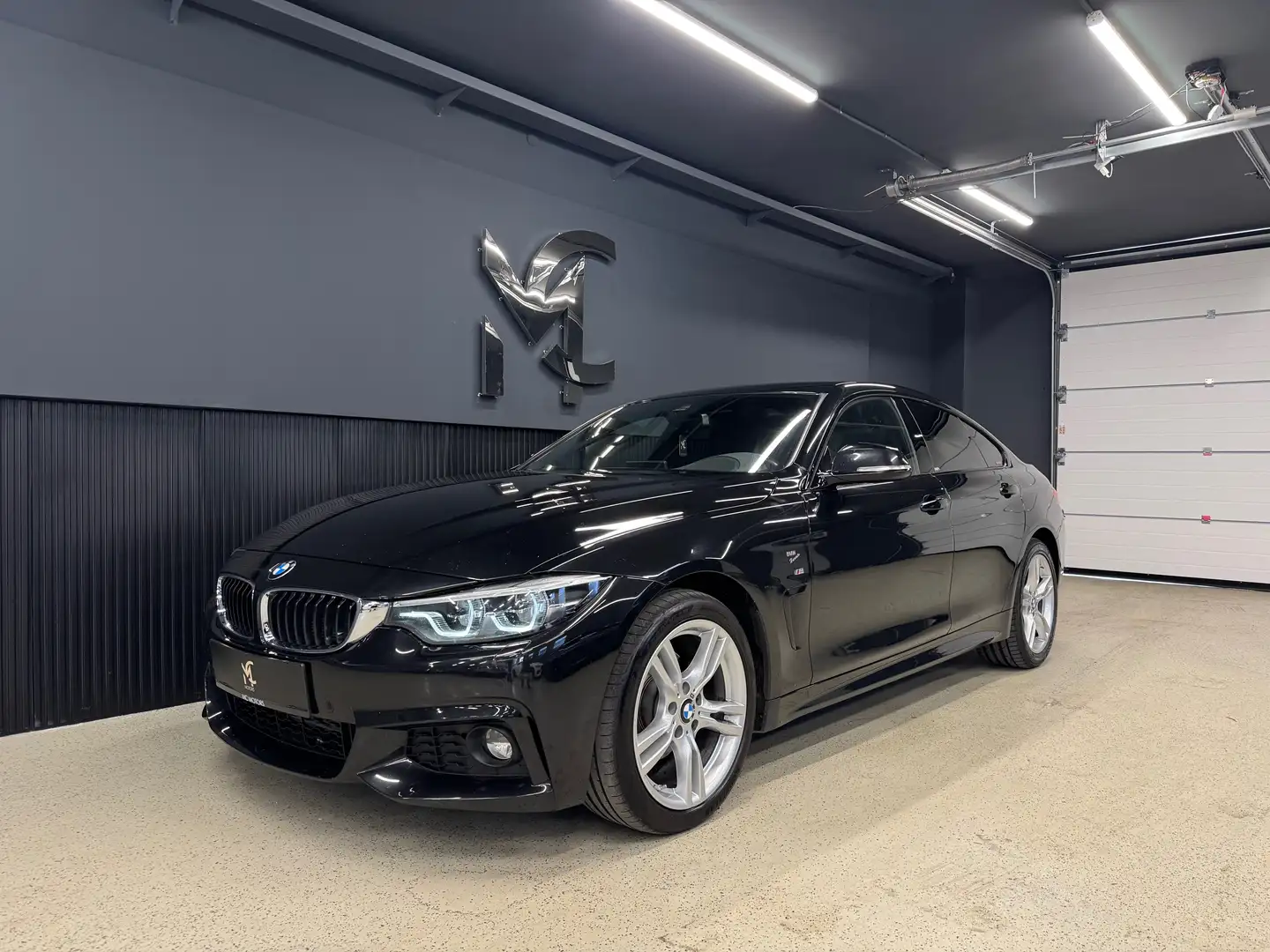 BMW 420 420d xDRIVE`M-PAKET`LED`LCI`DIGI-TACHO`RFK`HUD Schwarz - 2