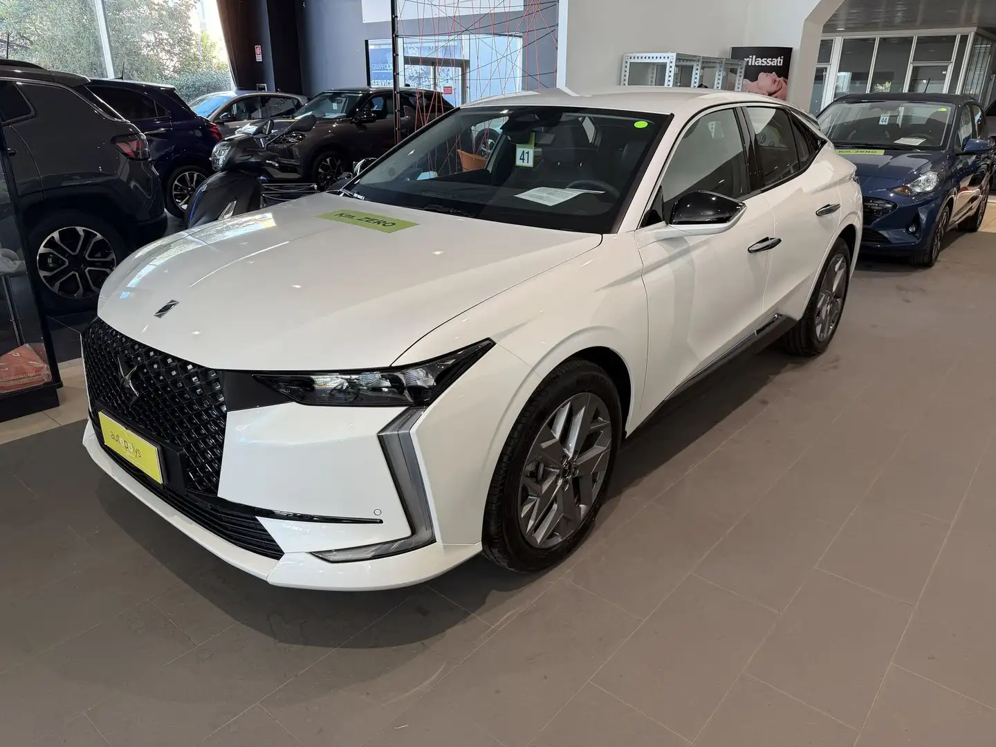 DS Automobiles DS 4 DS 4 BlueHDi 130 aut. Pallas Blanc - 1