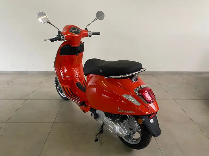 Vespa Primavera 50 - foto 4