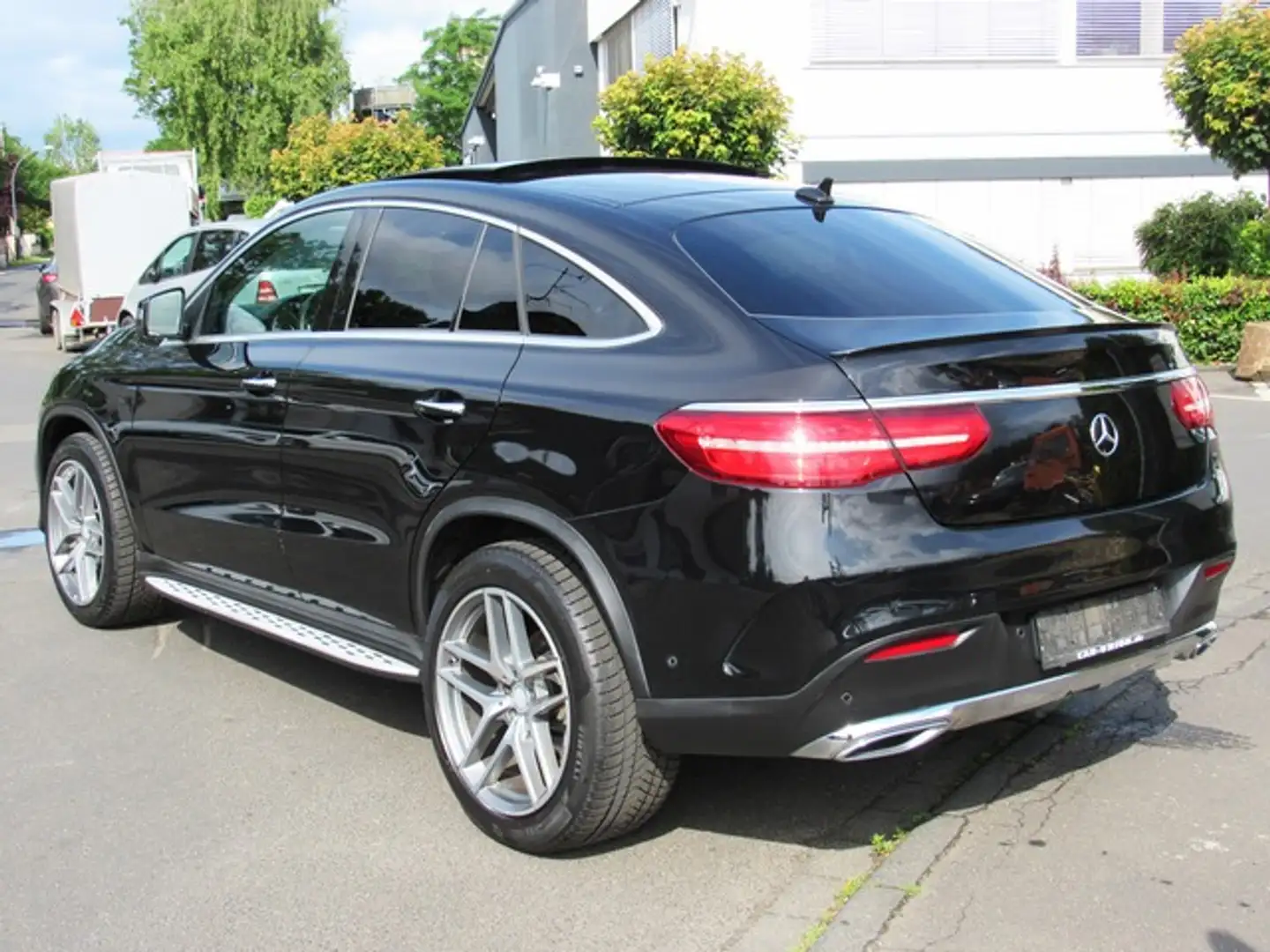 Mercedes-Benz GLE 350 d Coupe AMG Panorama VOLL Negro - 2