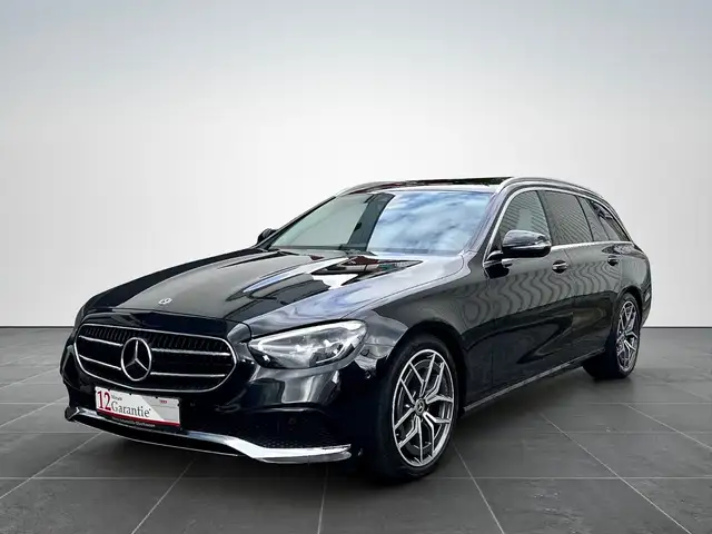 Mercedes-Benz E 220 T d*AMG ALU*LED*KAMERA*NAVI*DISTRONIC*