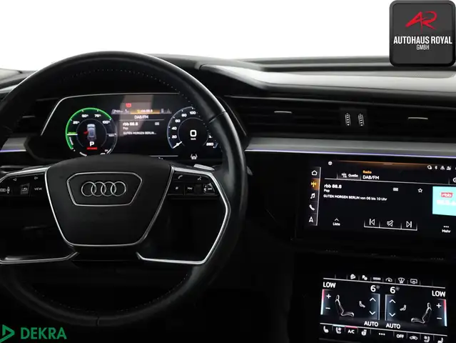 Audi E-Tron view 19