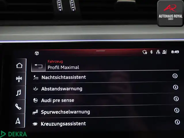 Audi E-Tron view 26
