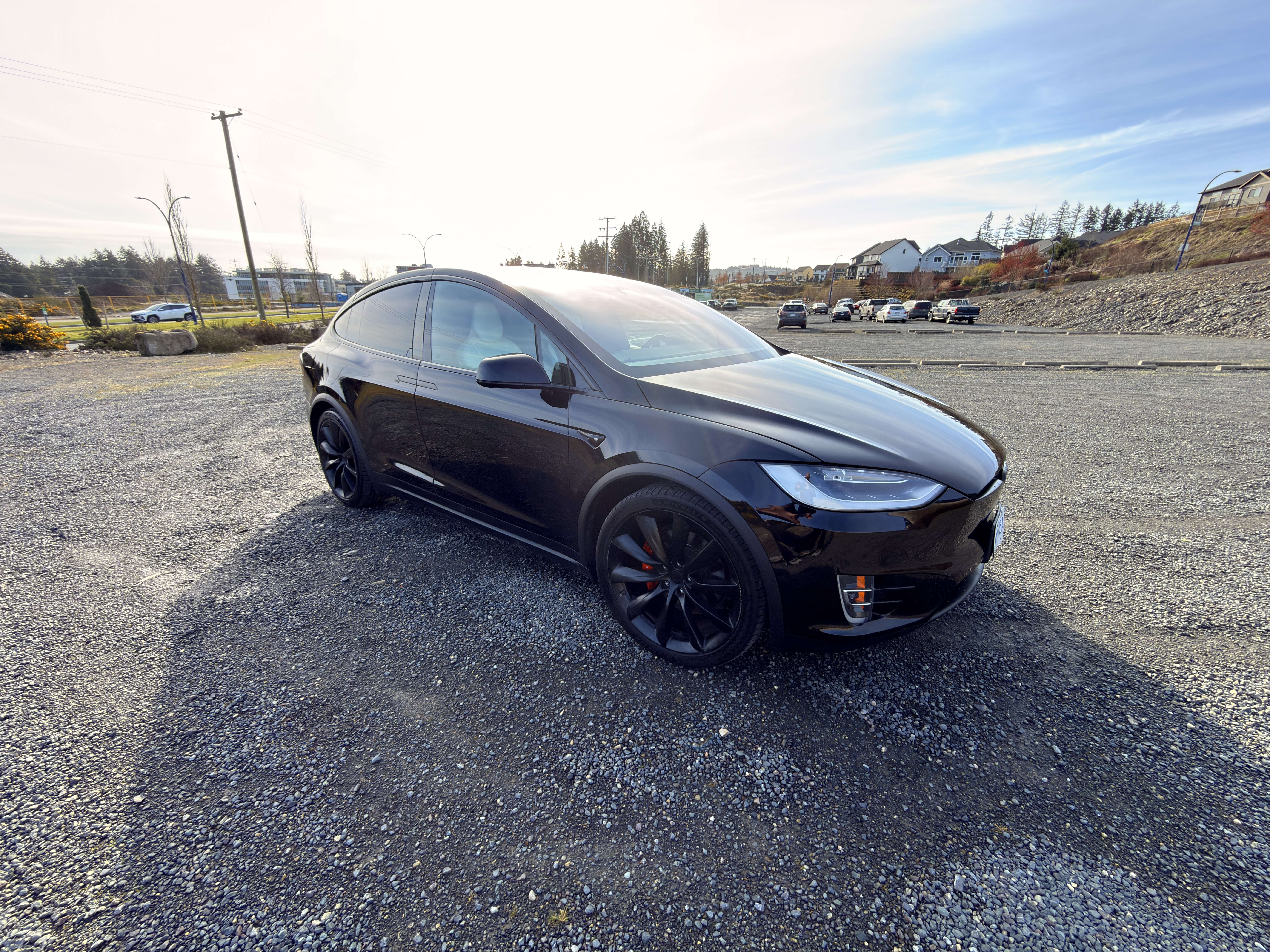 2018 Tesla Model X 75D AWD thumb 12