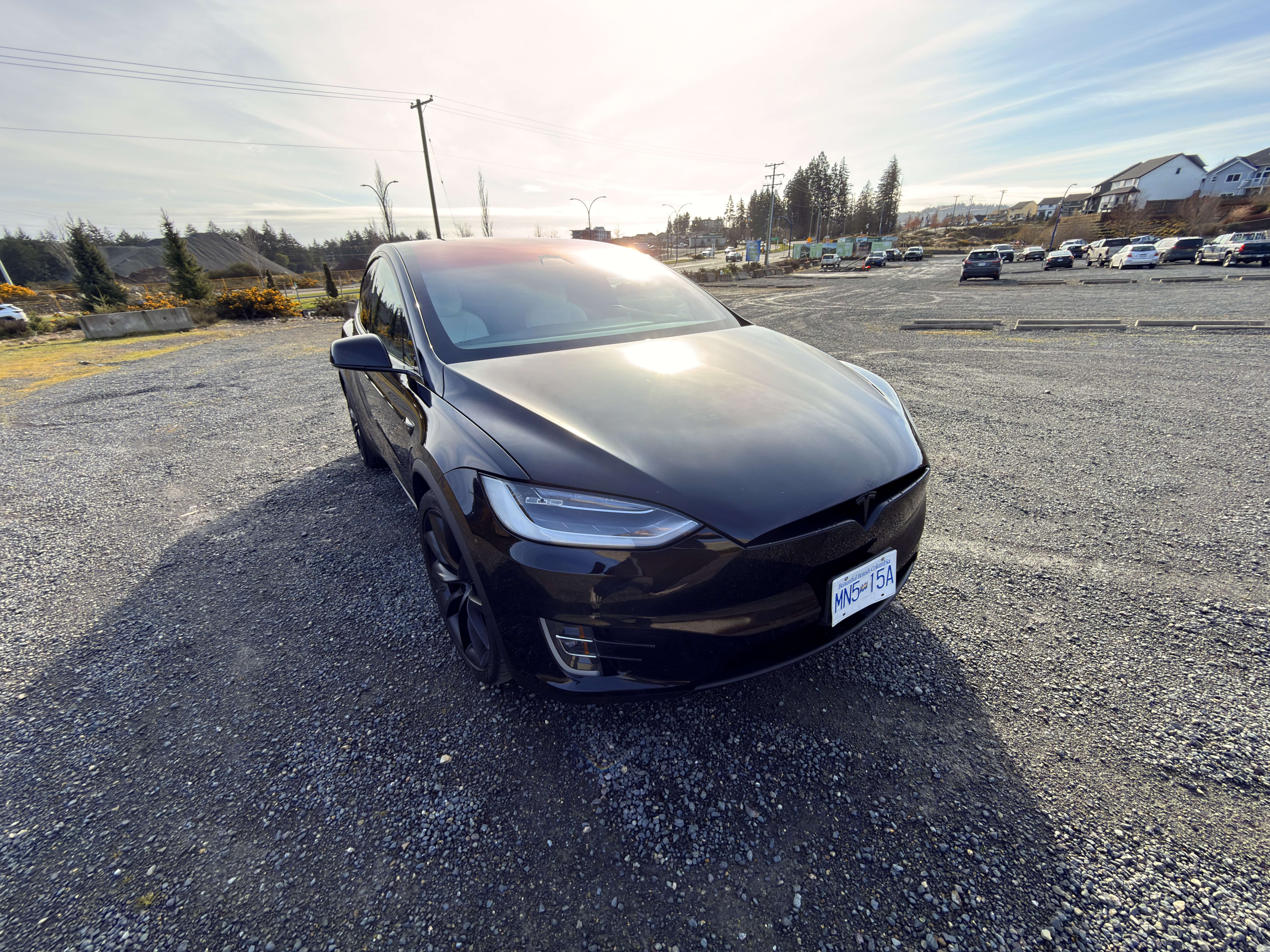 2018 Tesla Model X 75D AWD thumb 11