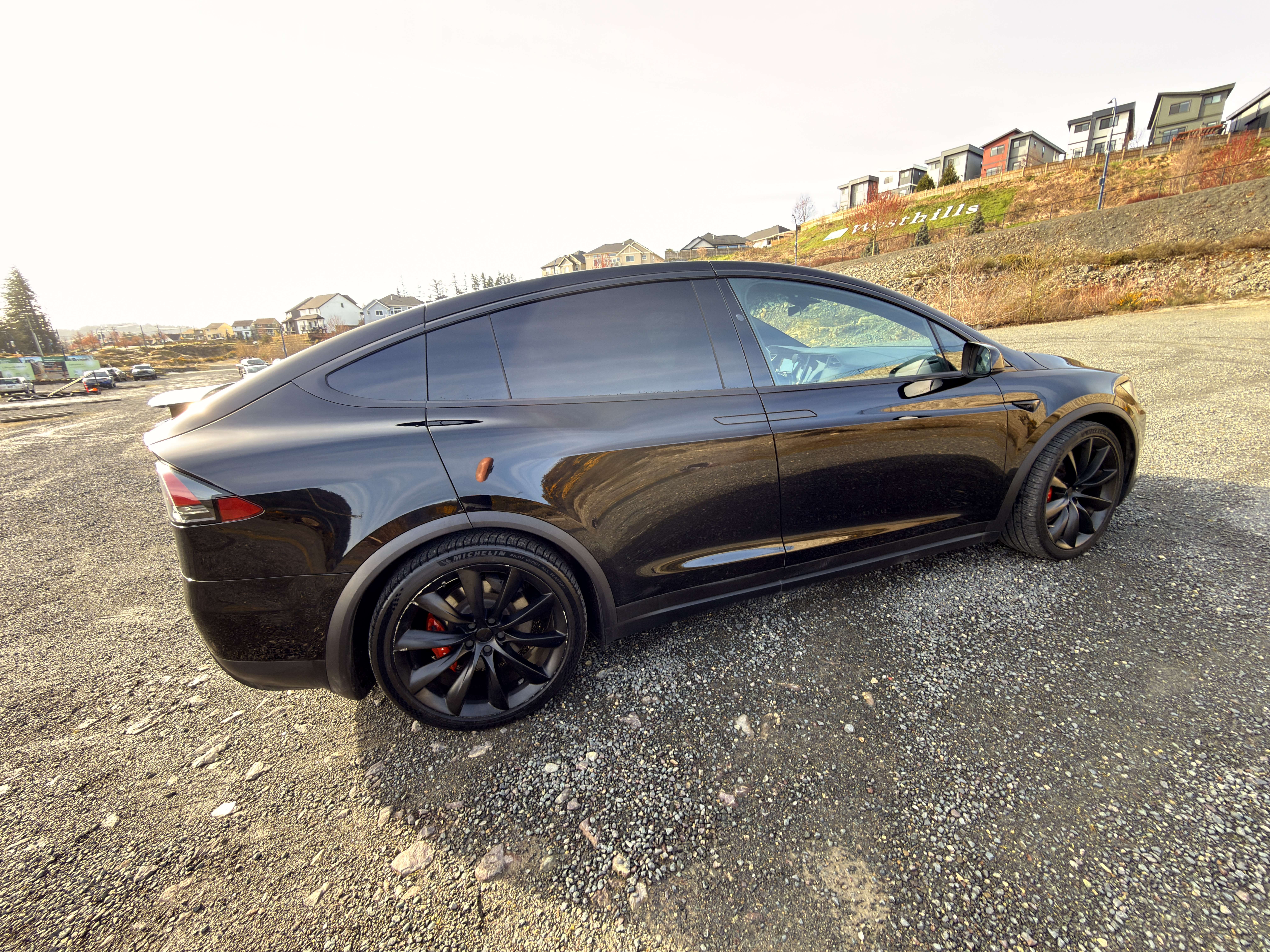 2018 Tesla Model X 75D AWD