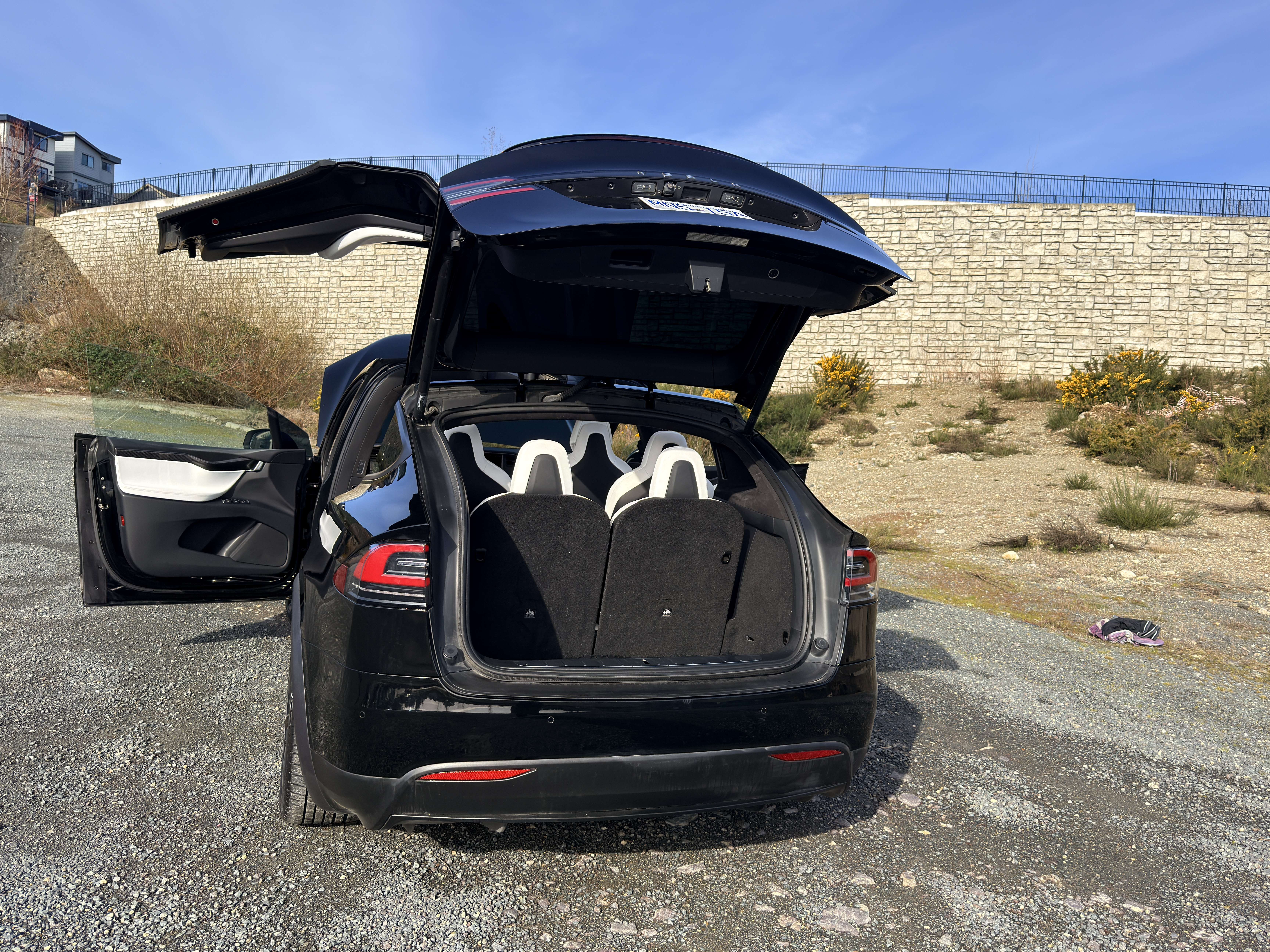 2018 Tesla Model X 75D AWD thumb 42