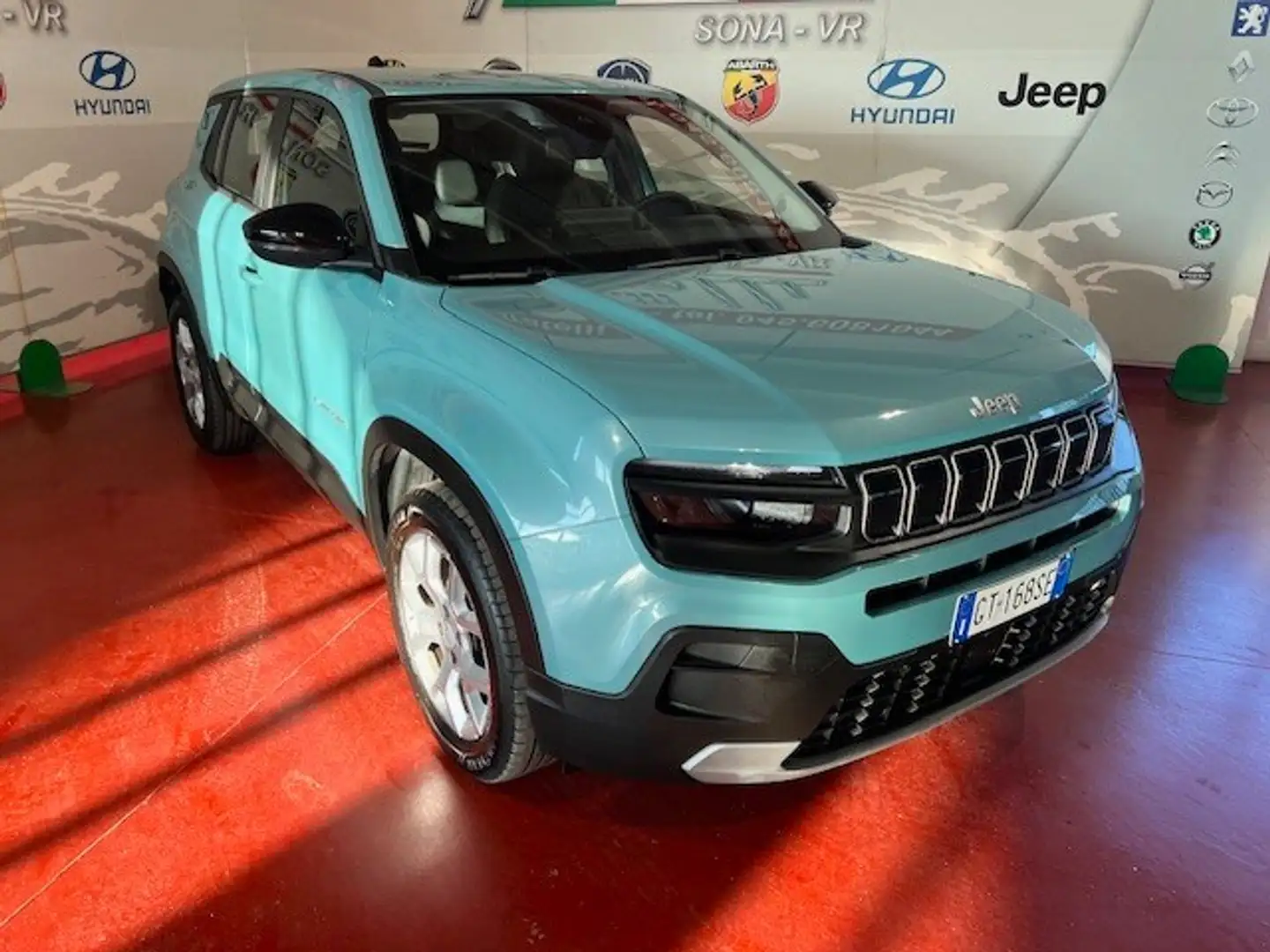 Jeep Avenger Avenger 1.2 Turbo 100 CV Altitude Blau - 1