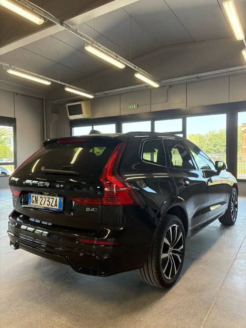 Volvo XC60 XC60 B4 (d) AWD automatico Plus Dark Beige - 1