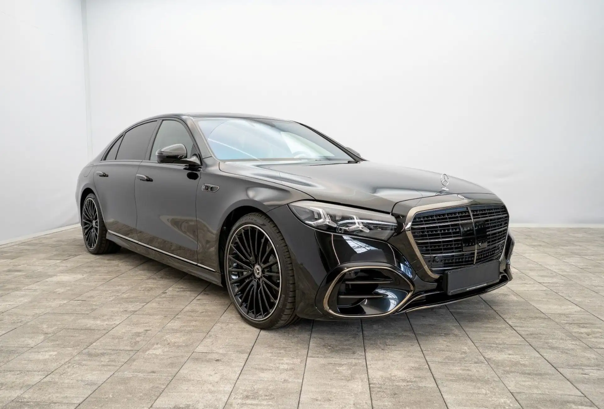 벤츠 CLA-클래스 2026 건메탈 사진 3