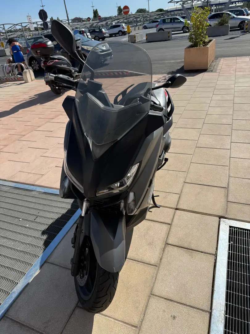 Yamaha X-Max 400 Gris - 1