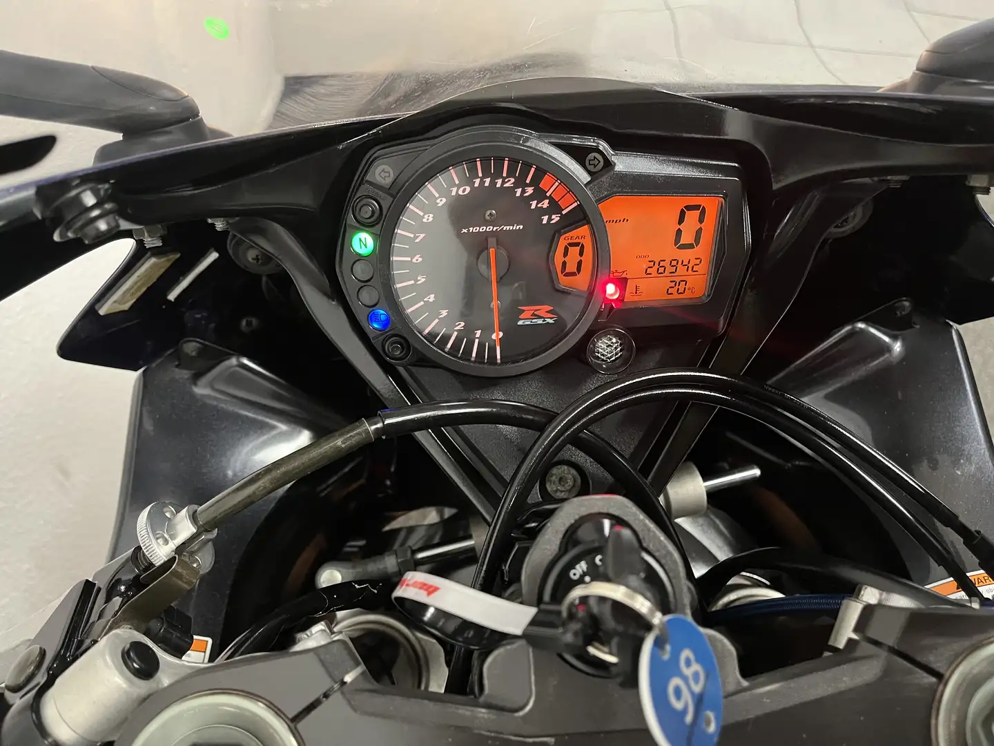 Suzuki GSX-R 1000 Wit - 2
