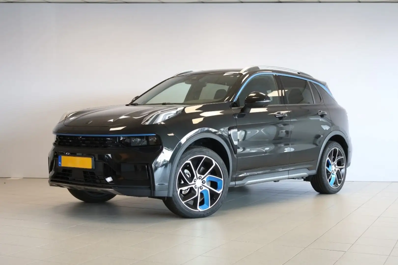 Lynk & Co 01 1.5 - Open dak - Apple/Android Carplay - Stoelverw Zwart - 2