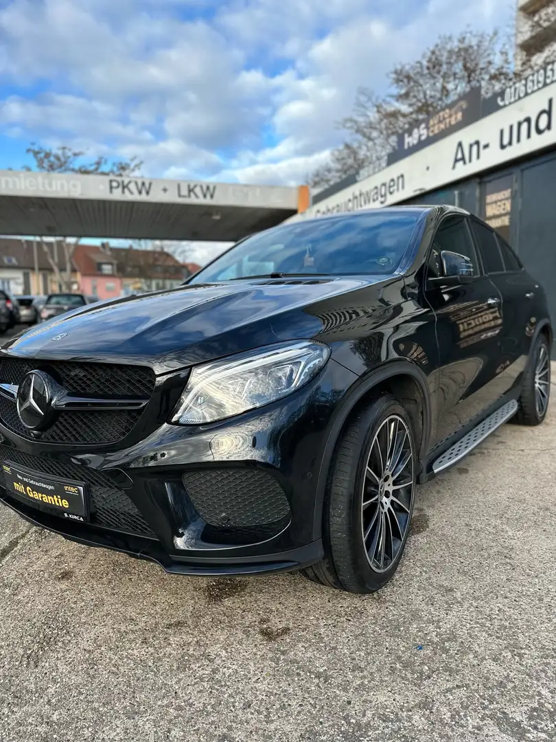 Mercedes-Benz GLE 500 Coupe 4Matic 9G-TRONIC AMG Line Schwarz - 2