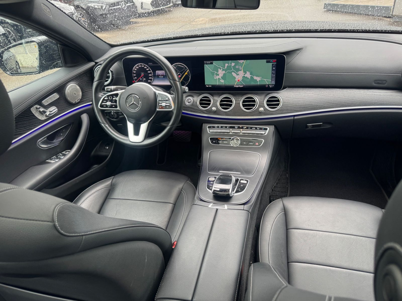 Mercedes-Benz E 400 d 4MATIC Pano Memory Nightpaket Widescreen — photo 8