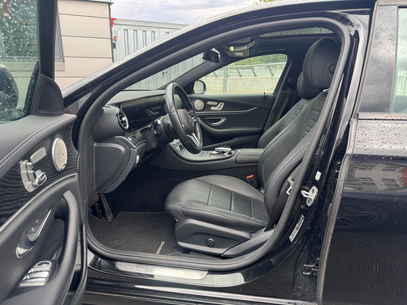 Mercedes-Benz E 400 d 4MATIC Pano Memory Nightpaket Widescreen — photo 5