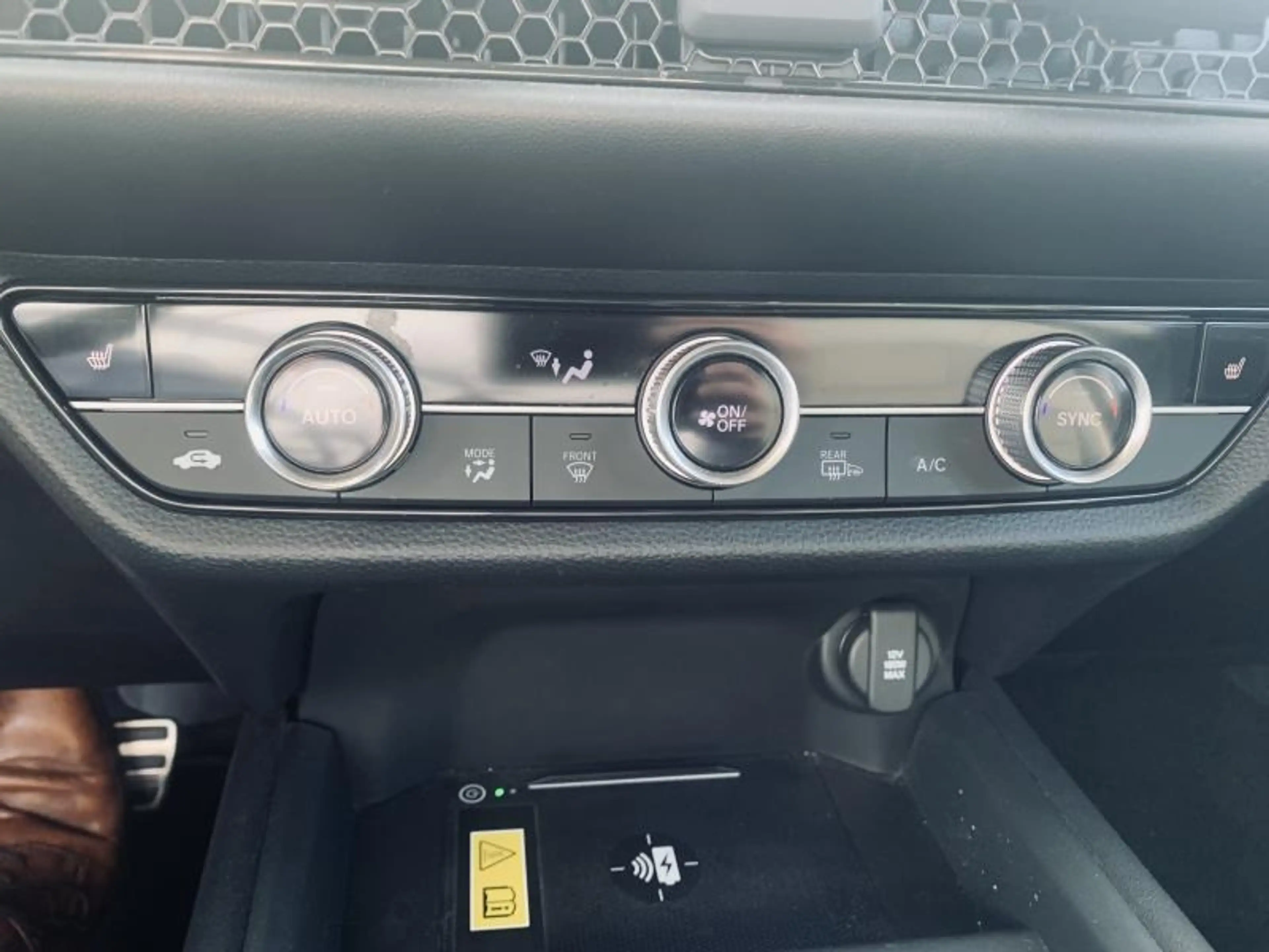 Honda ZR-V 2.0 e:HEV SPORT Keyless | Elek. verst. stoel | Ada — photo 10