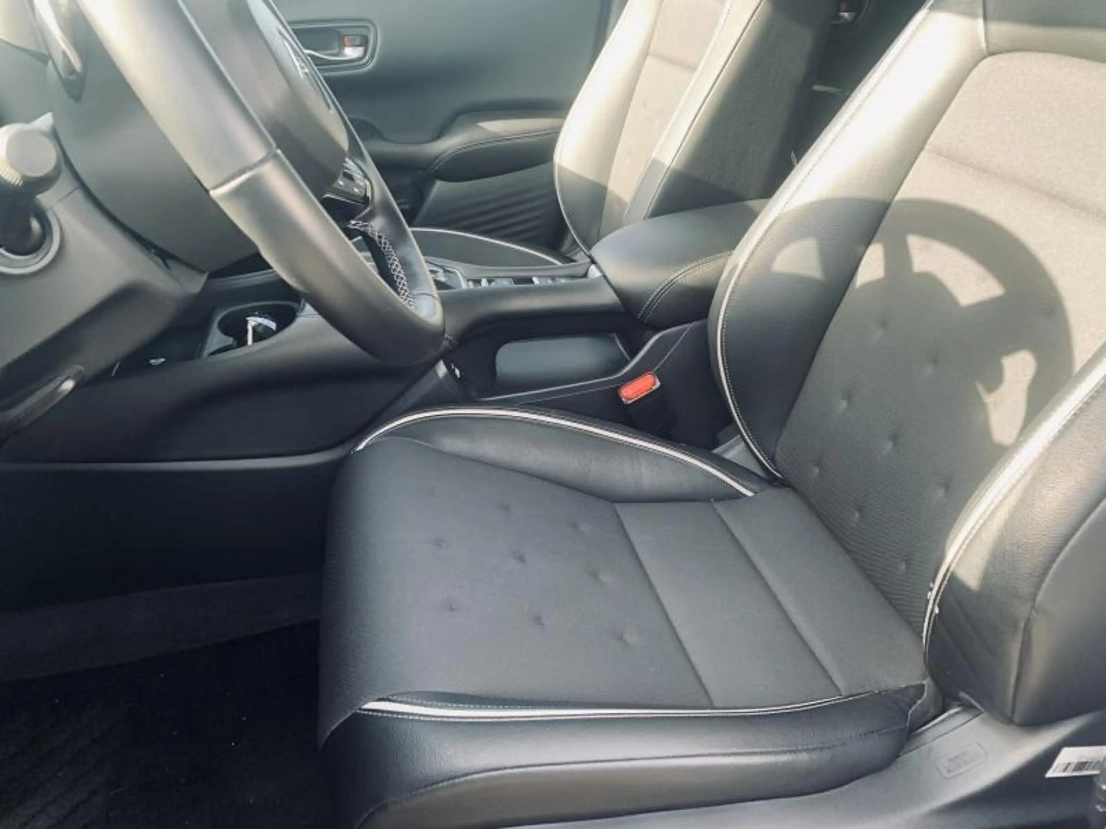 Honda ZR-V 2.0 e:HEV SPORT Keyless | Elek. verst. stoel | Ada — photo 7