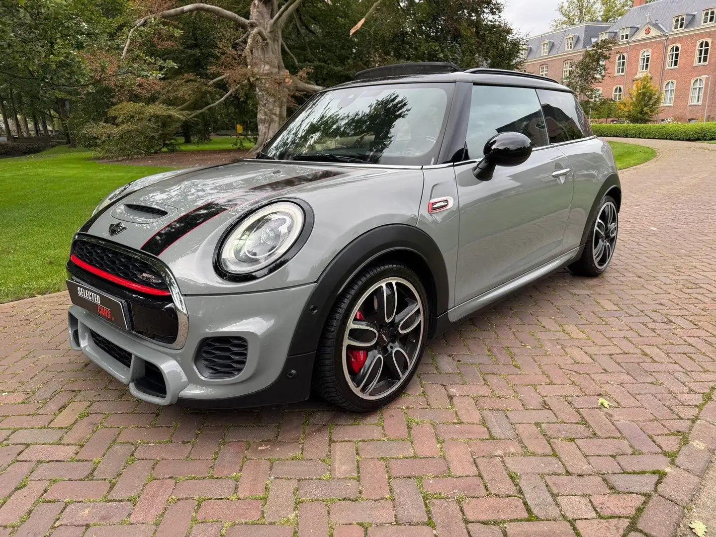 MINI John Cooper Works 2.0 JCW. Chili Zilver - 2