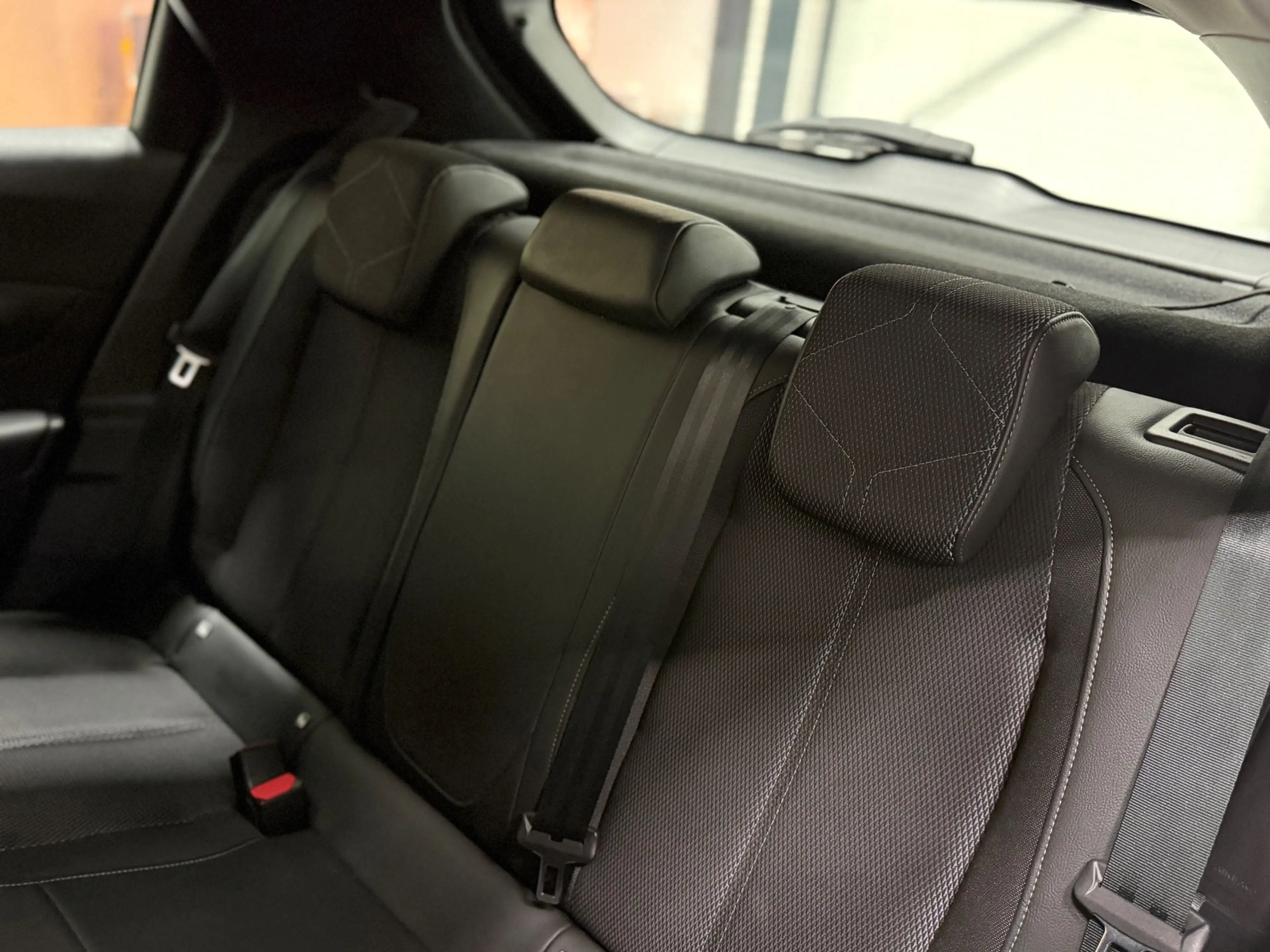 DS Automobiles DS 3 Crossback 1.2 PureTech Bastille 100pk Bastille Leder NAVI 10 — photo 29
