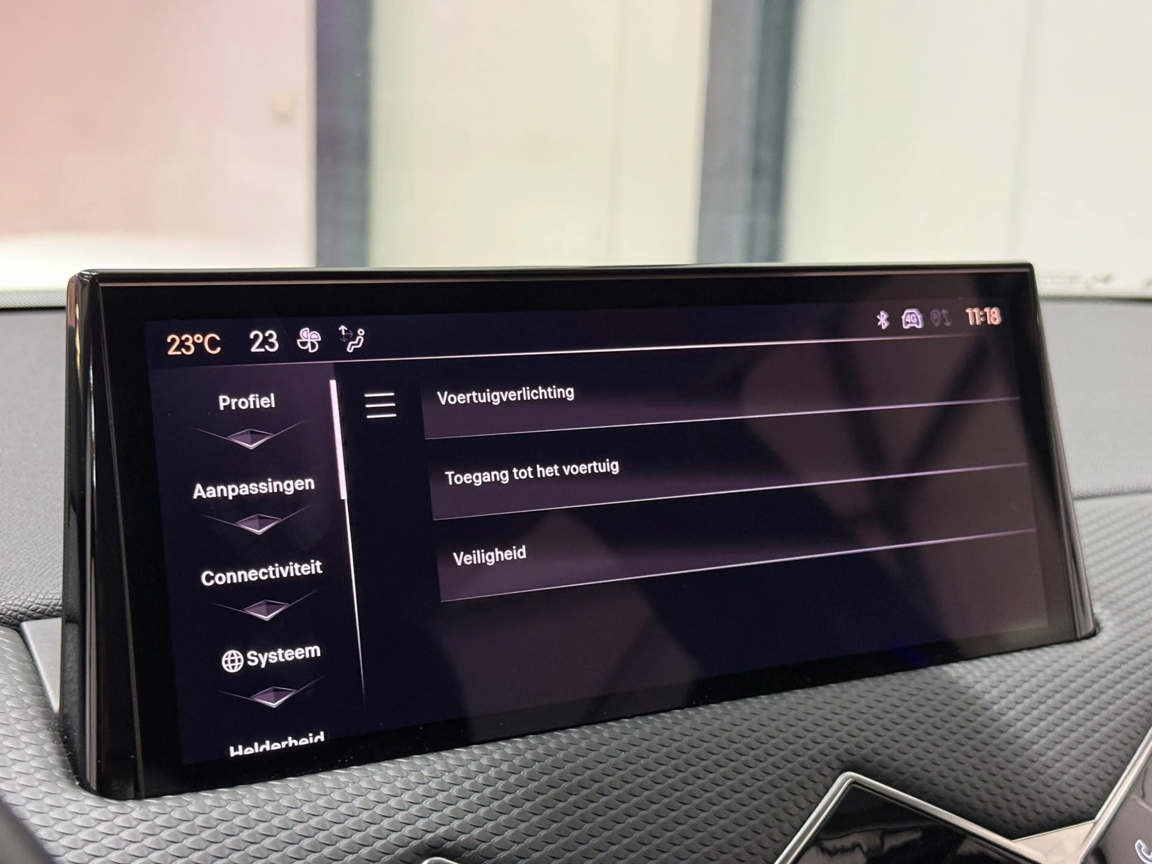 DS Automobiles DS 3 Crossback 1.2 PureTech Bastille 100pk Bastille Leder NAVI 10 — photo 24