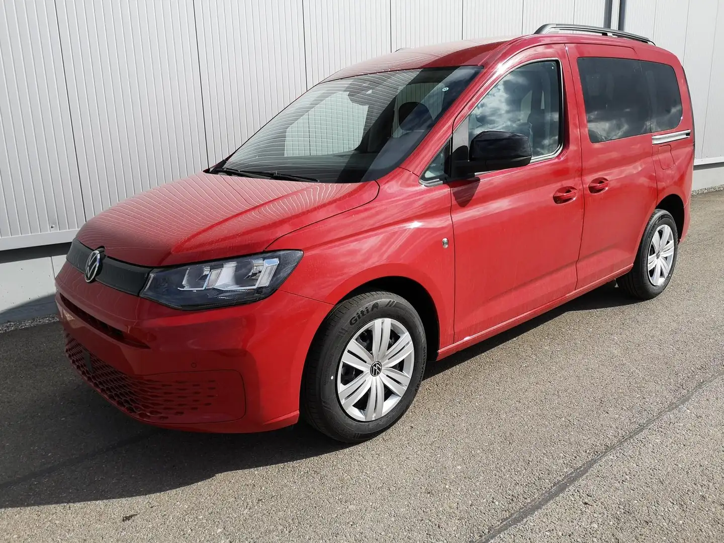 Volkswagen Caddy 2.0TDI DSG ACC Kam GV5 App AHK Reling Rot - 1