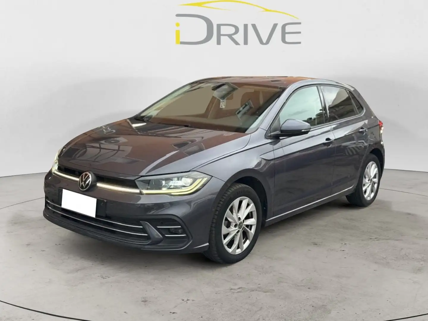 Volkswagen Polo 1.0 TSI DSG Grau - 2