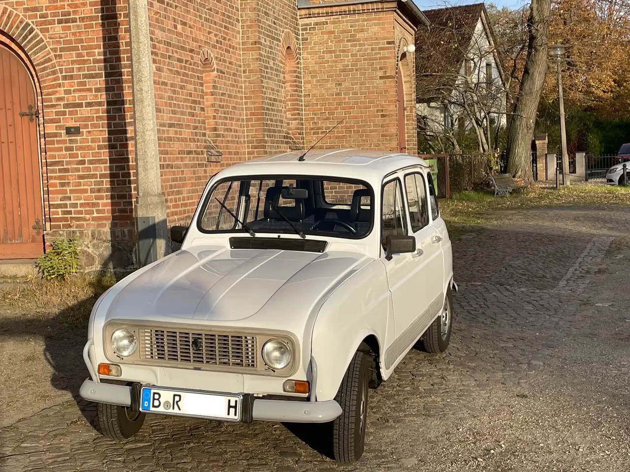 Renault R 4