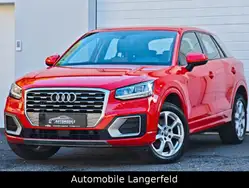 Audi Q2 sport NAVI SHZ PDC 1.HAND