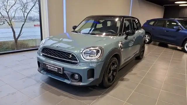 MINI F60 LCI 125 - 95 CH ALL4 BVA6 COOPER SE ESSENTIAL