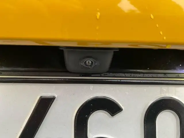 Peugeot 208 view 14