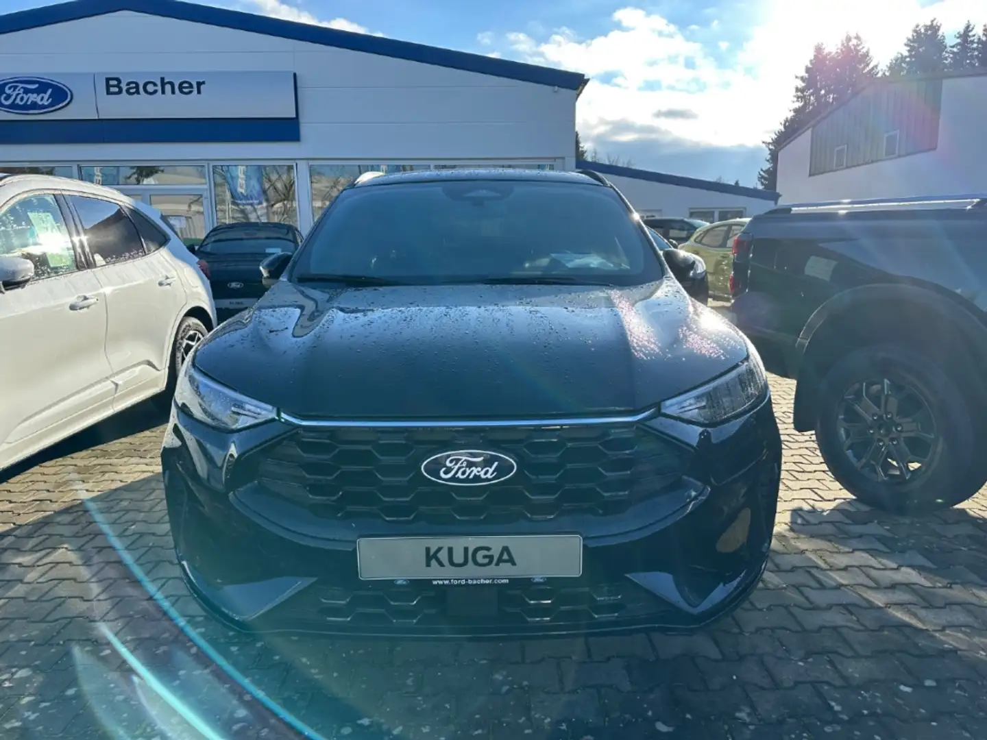 Ford Kuga 1.5 ST-LINE NAVI LED PDC Kamera Schwarz - 2