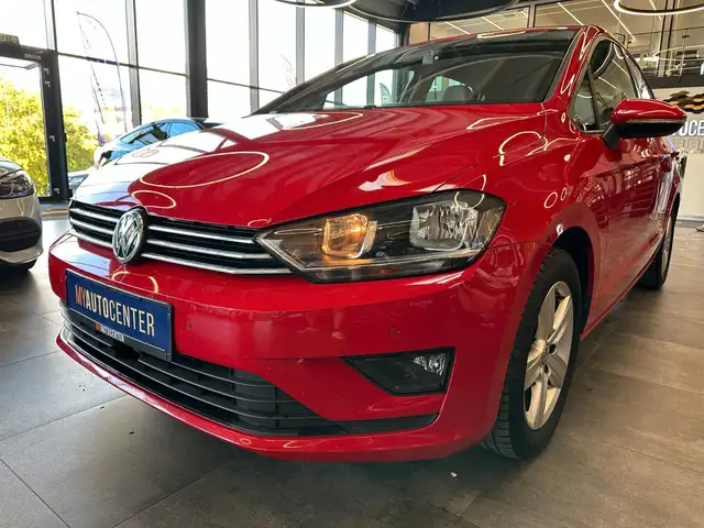 Volkswagen Golf Sportsvan view 4