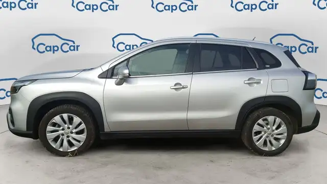 Suzuki SX4 S-Cross view 2