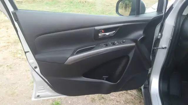 Suzuki SX4 S-Cross view 7